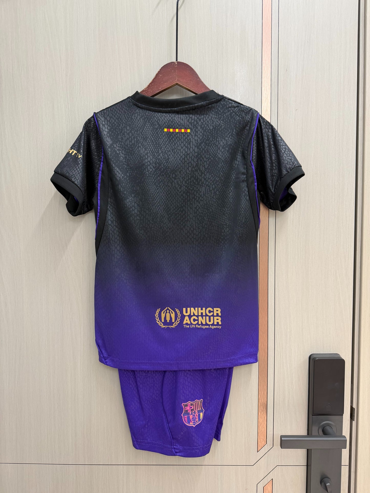 Equipacion Barcelona 26/27 Visitante