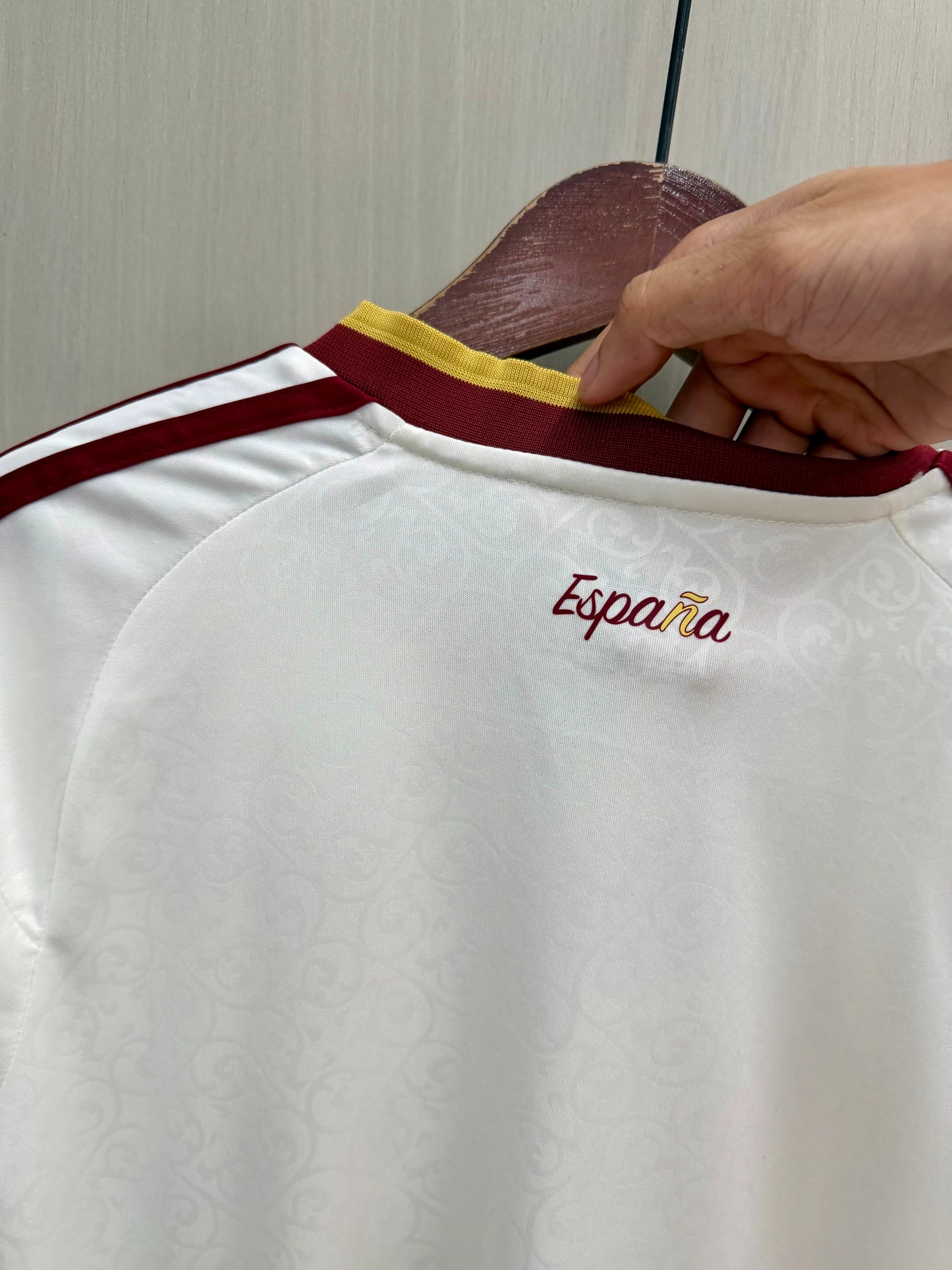 Equipacion dos estrellas España Mundial 2026 Visitante