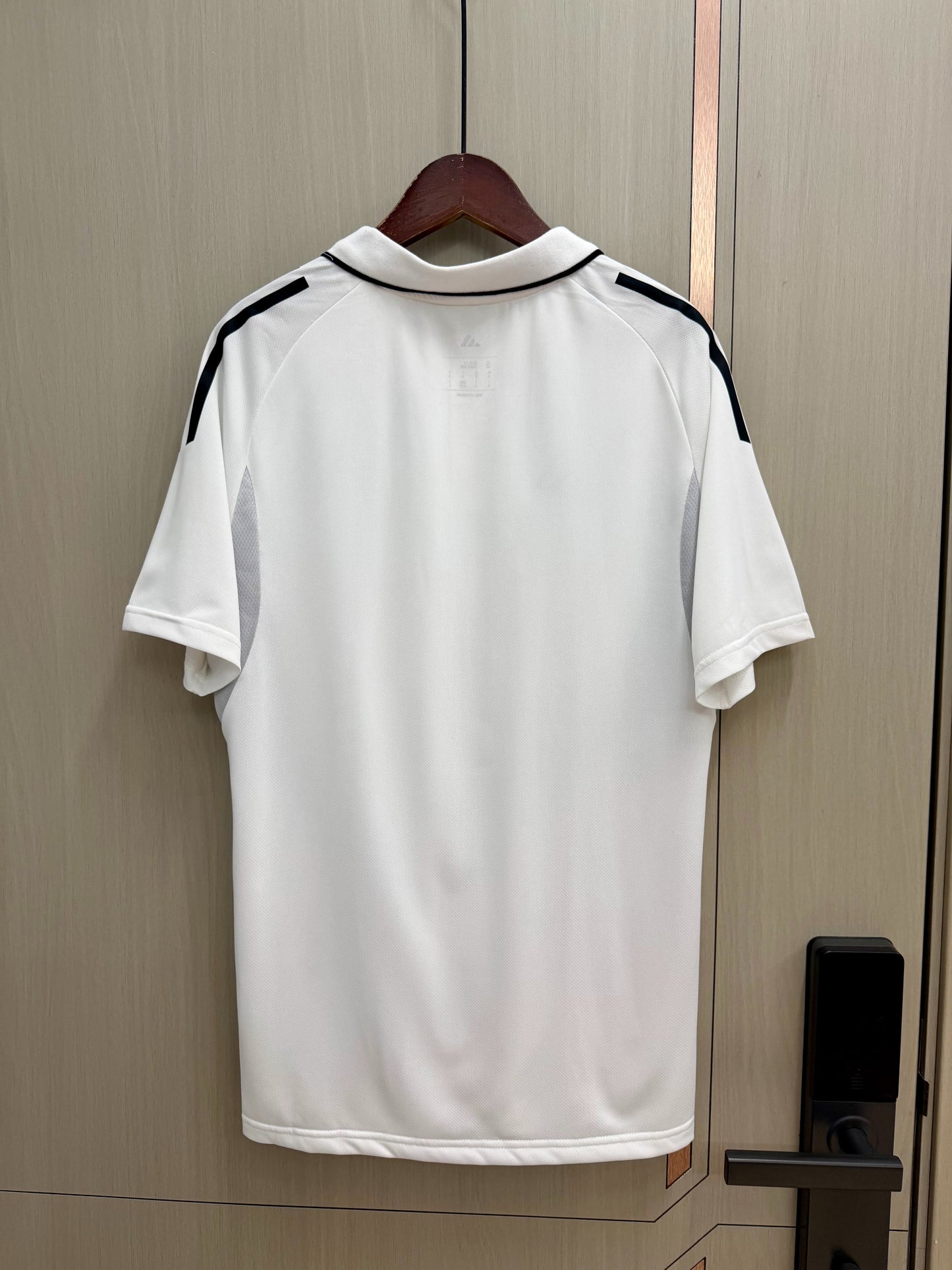 Polo Sevilla 25/26 blanco (tallas S-2XL)