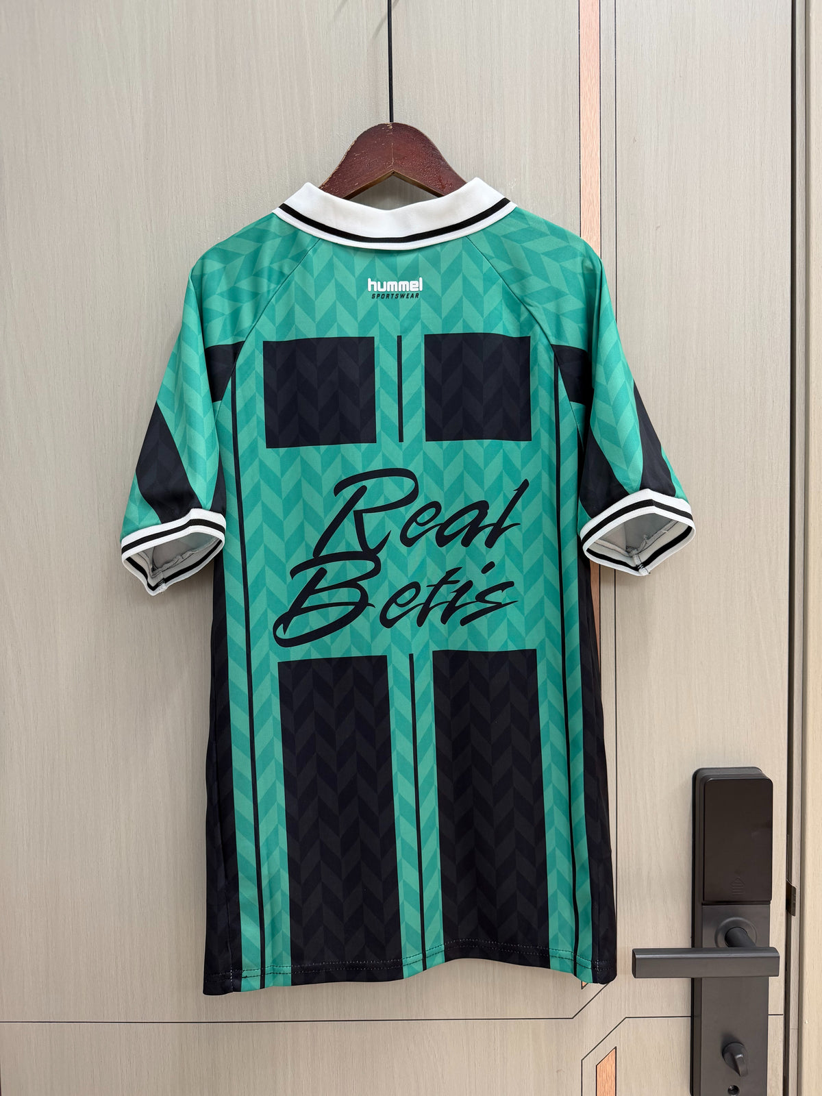 Camiseta Betis Retro Especial