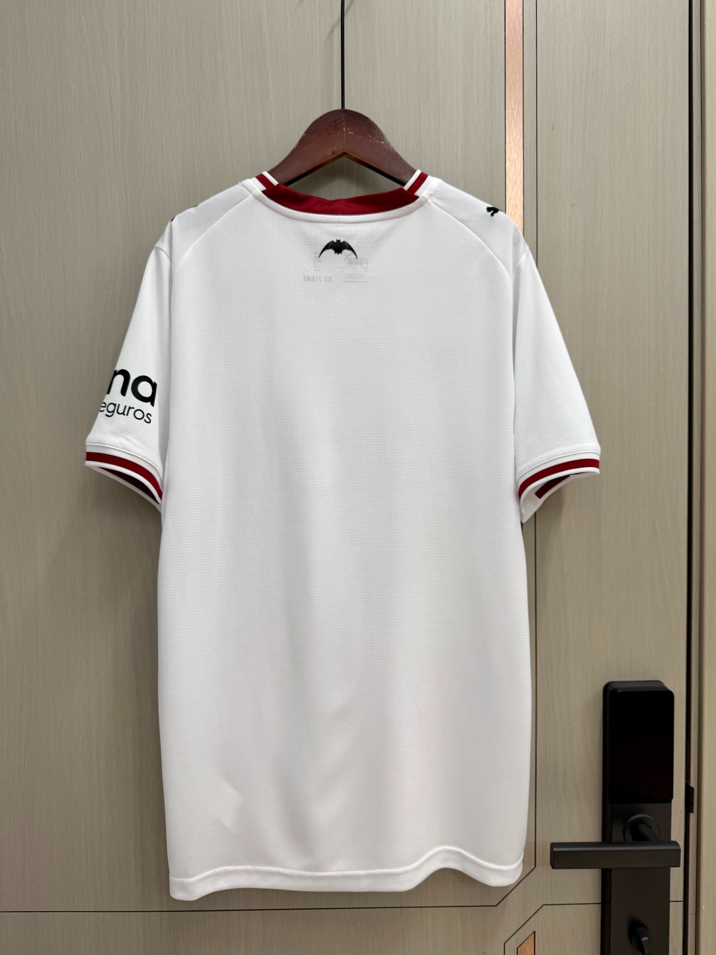 Camiseta Valencia 26/27 Local (tallas S-4XL)