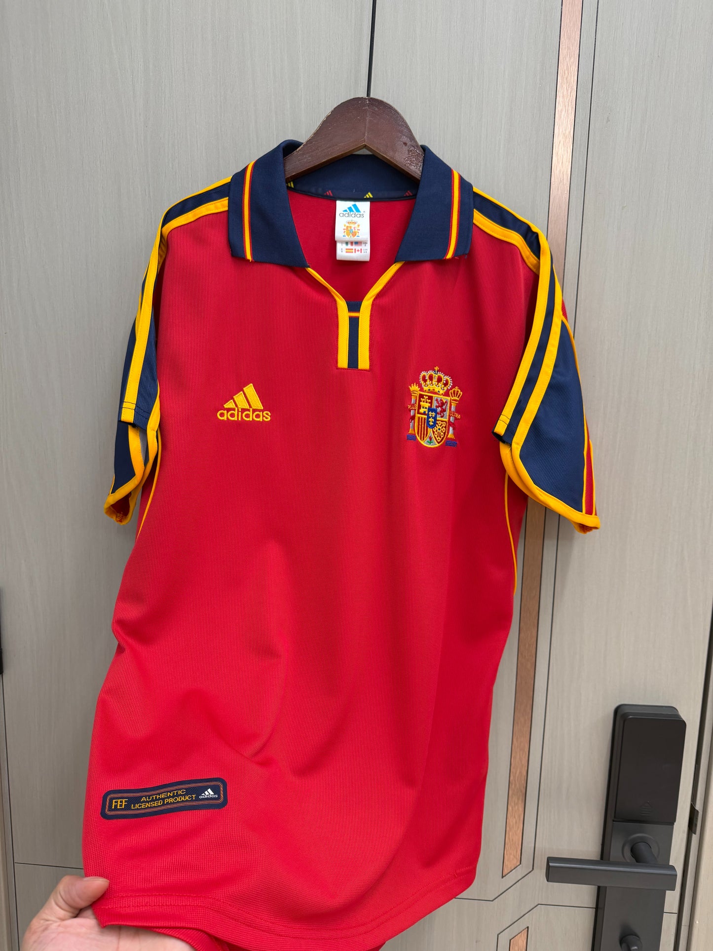 Camiseta España 2000 (tallas S-2XL)