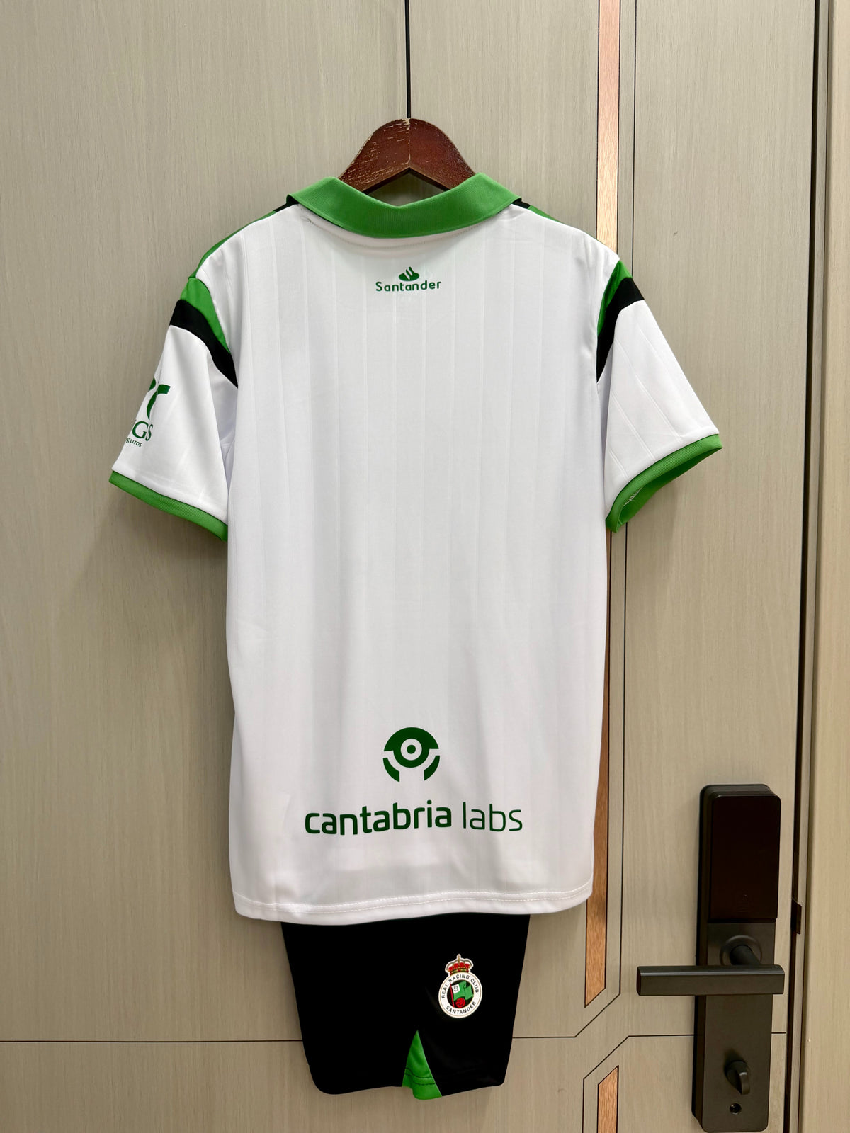 Equipacion Racing de Santander 26-27 Local