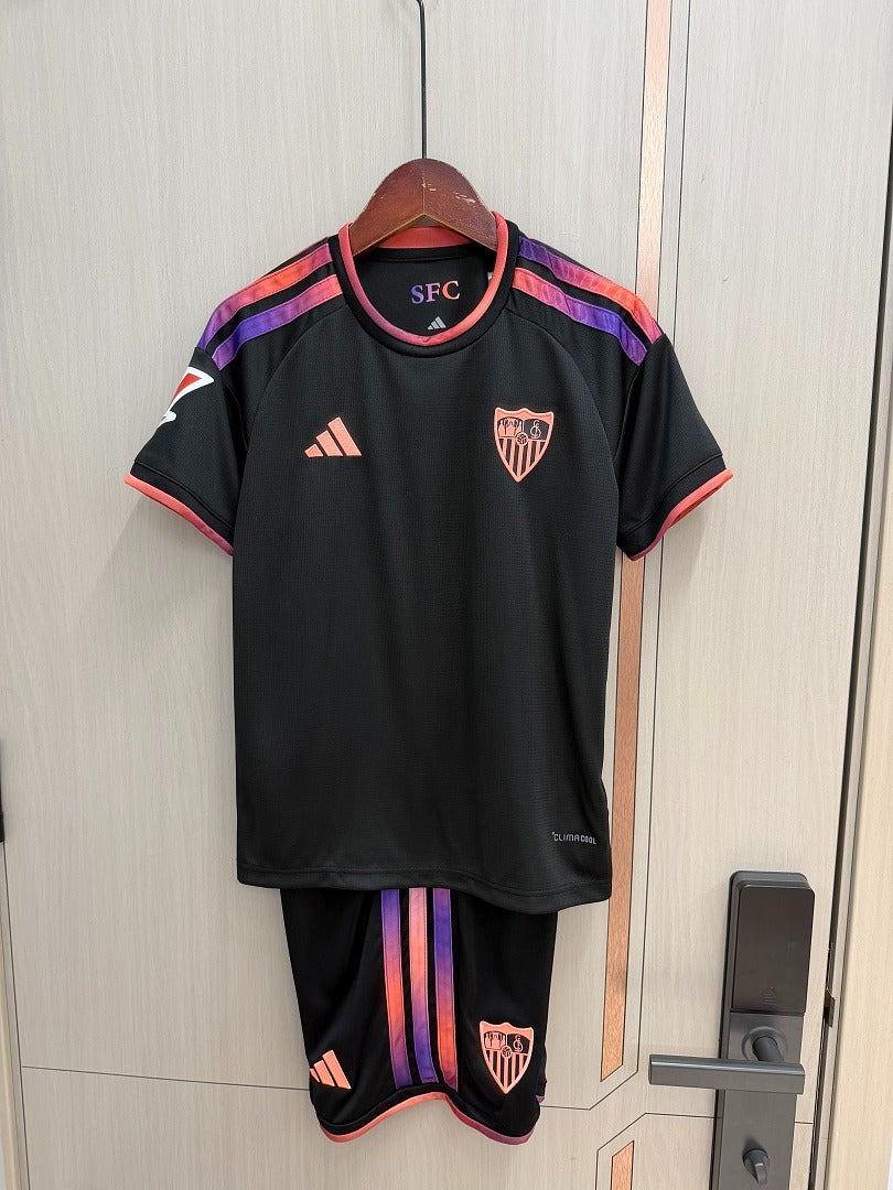 Tercera equipacion Sevilla 26-27
