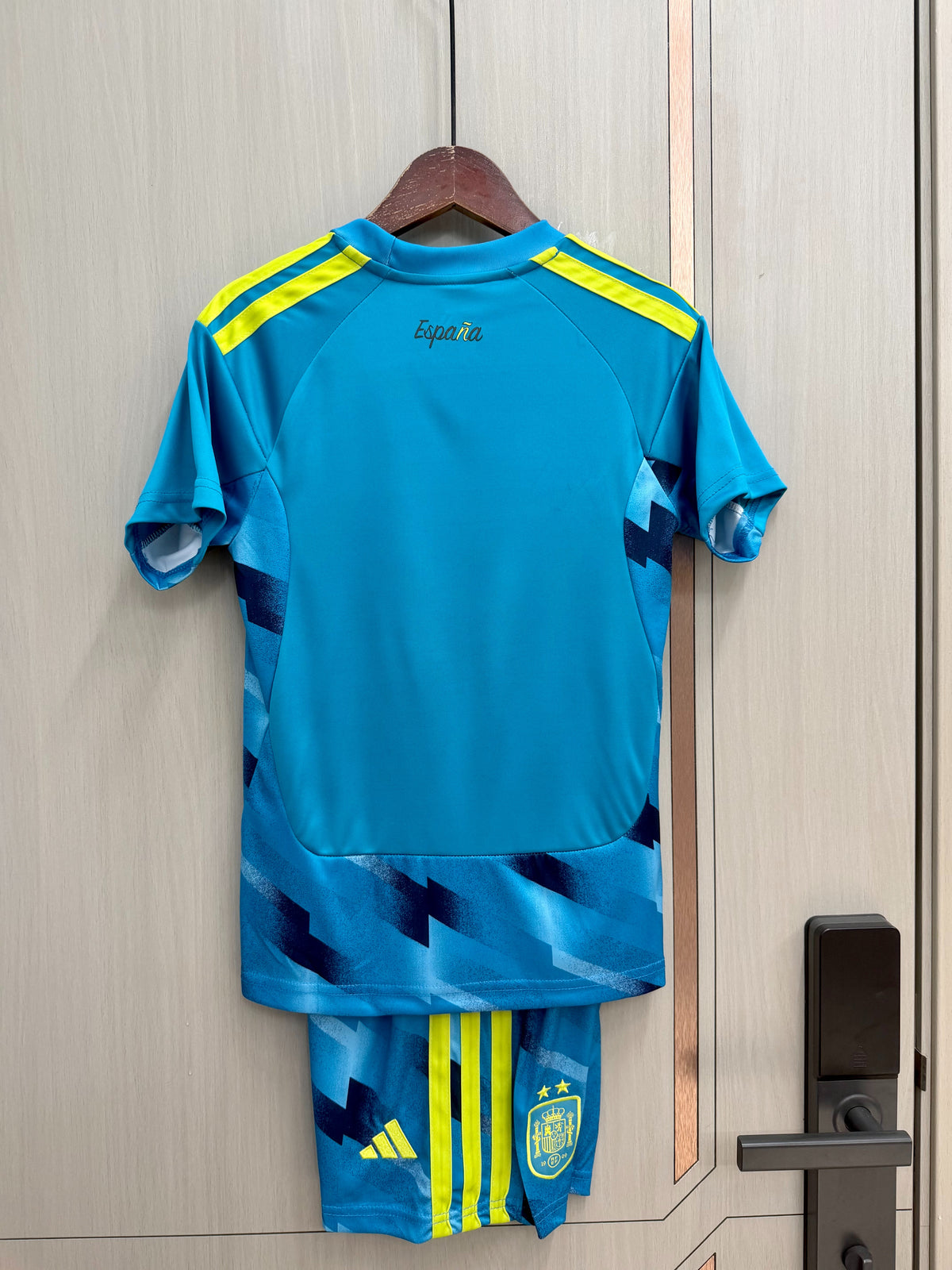 Equipacion España Portero Mundial 2026 dos estrellas