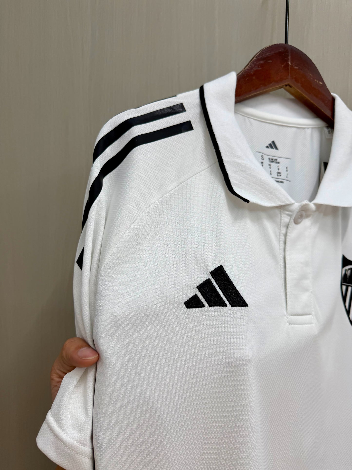 Polo Sevilla 25/26 blanco (tallas S-2XL)