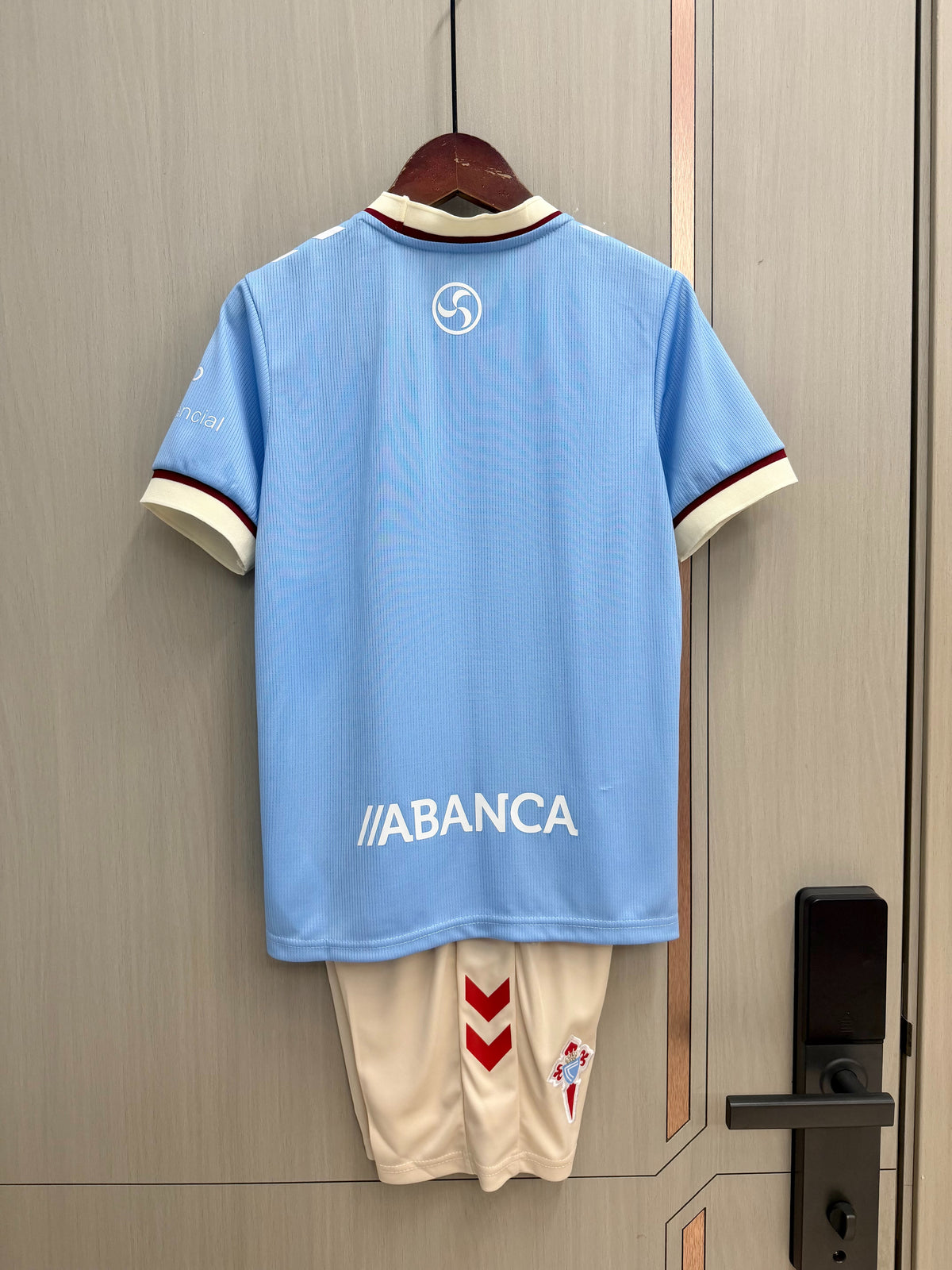 Equipacion Celta 26/27 Local