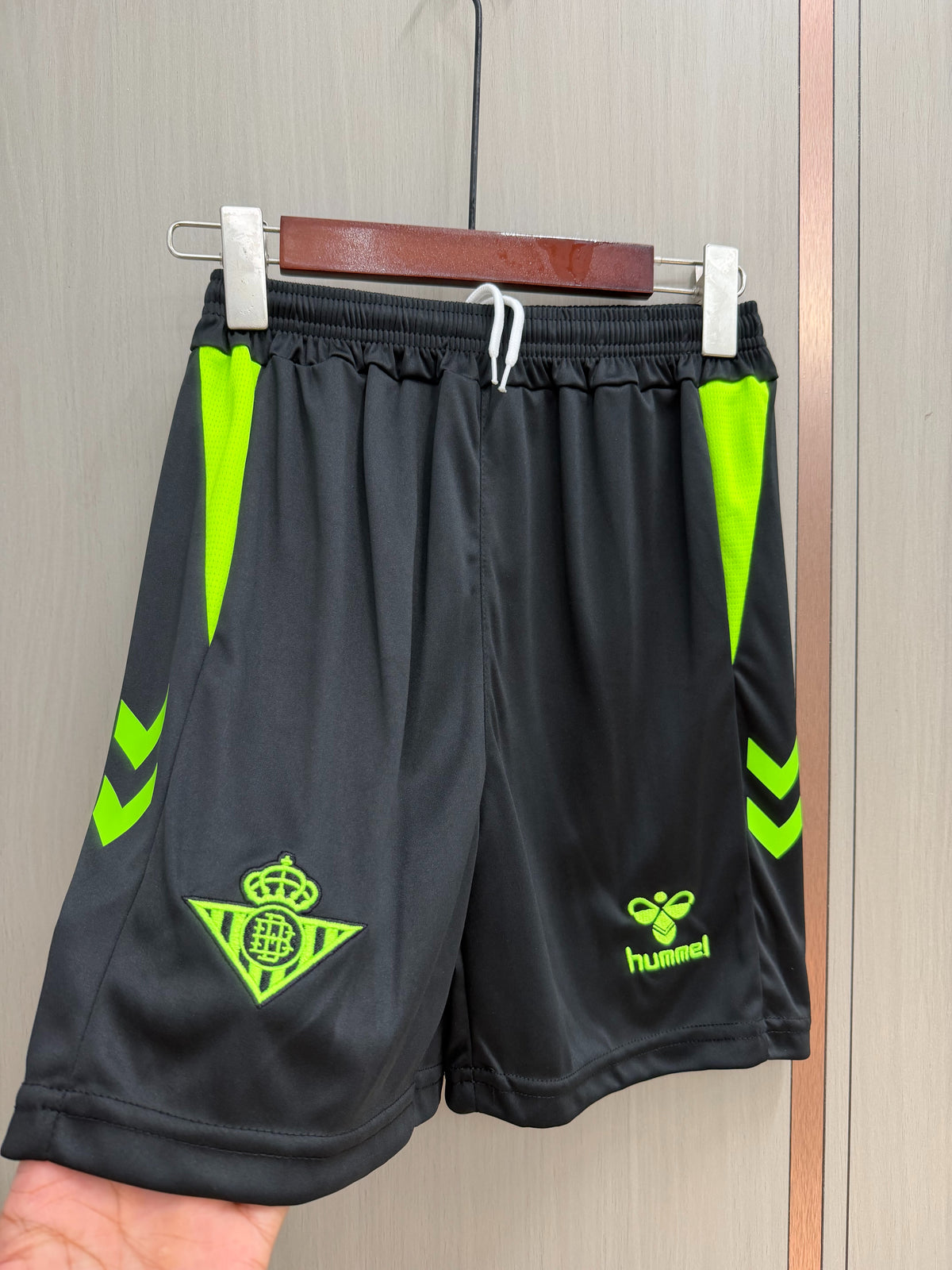 Pantalon corto Betis 26-27 tercera equipacion