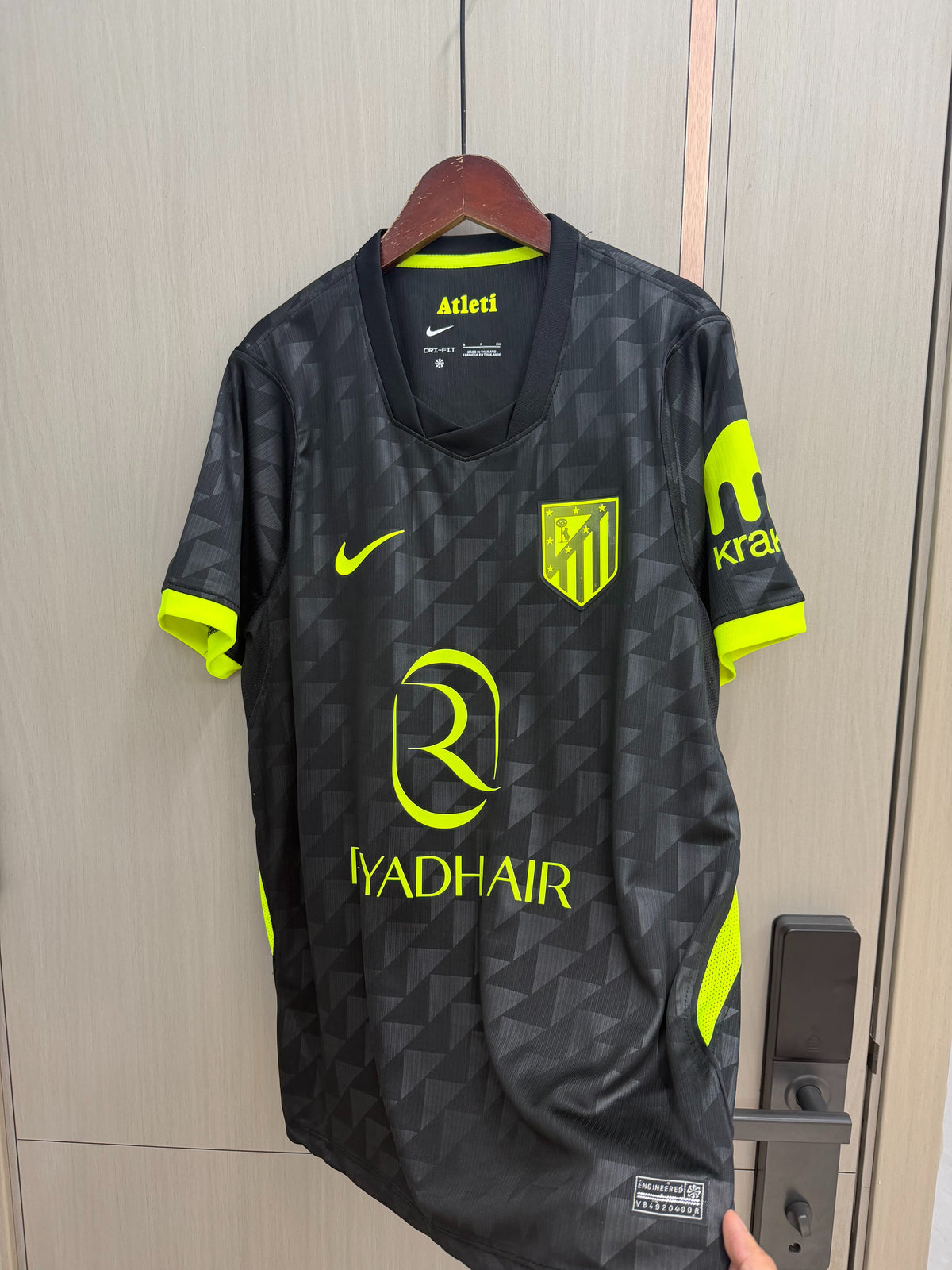 Camiseta Atletico de Madrid 26/27 negro visitante (tallas S-3XL)