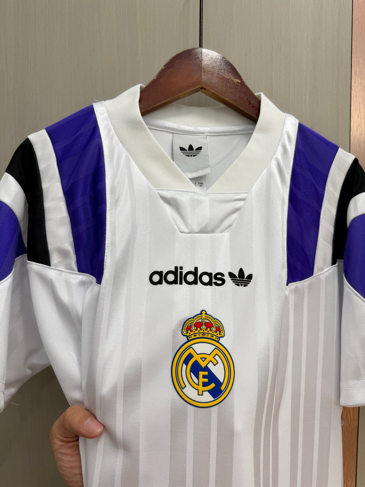Camiseta Real Madrid 26-27 EQT edicion especial retro blanca y morada (tallas S-2XL)