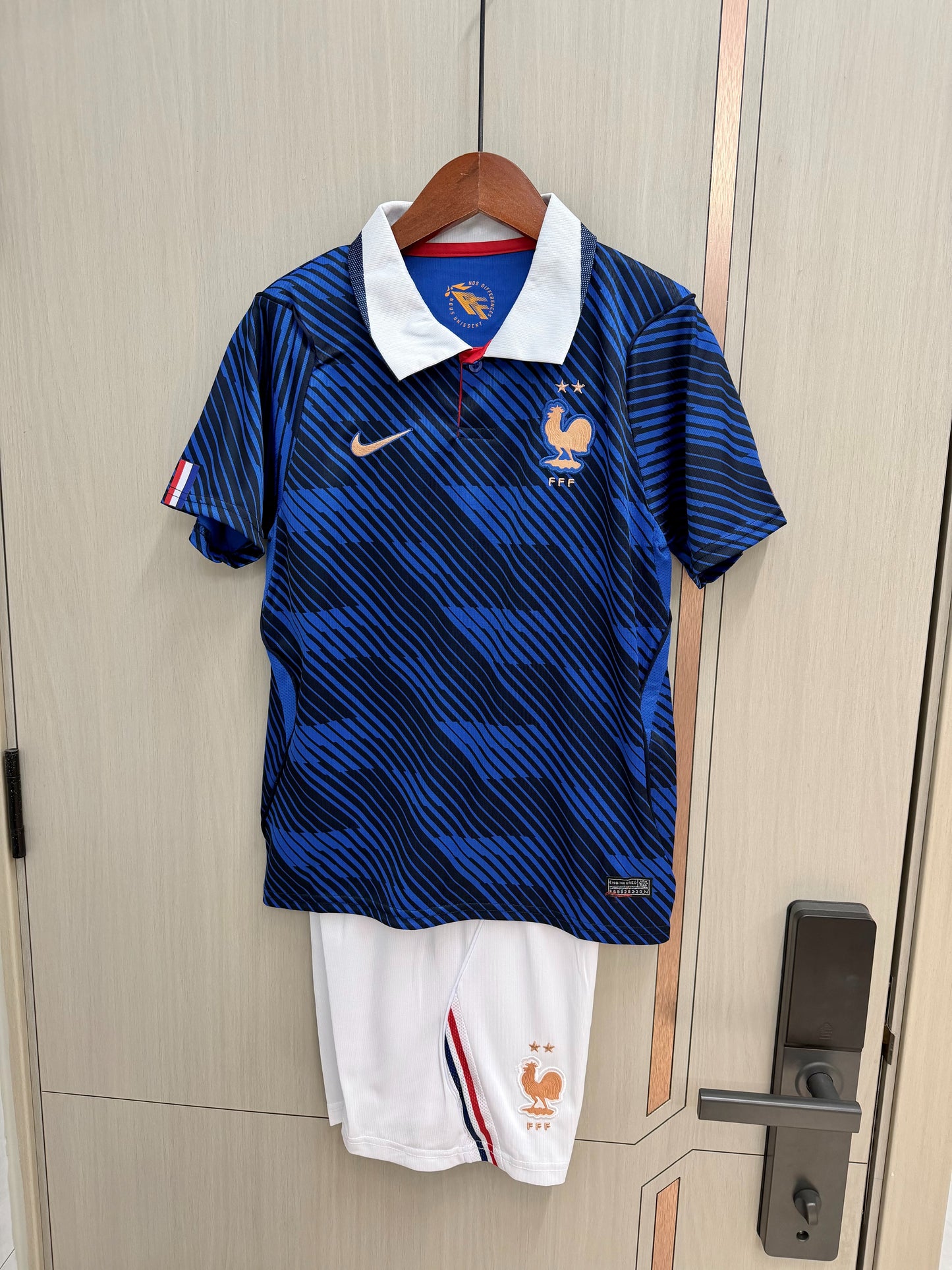 Equipacion Francia mundial 2026 Local