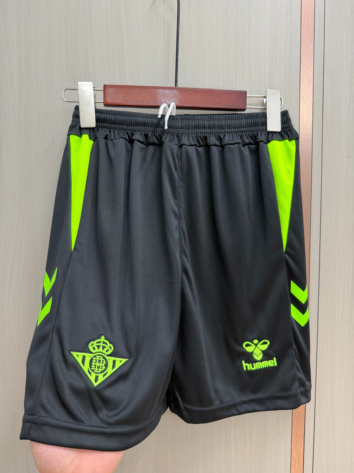 Pantalon corto Betis 26-27 tercera equipacion