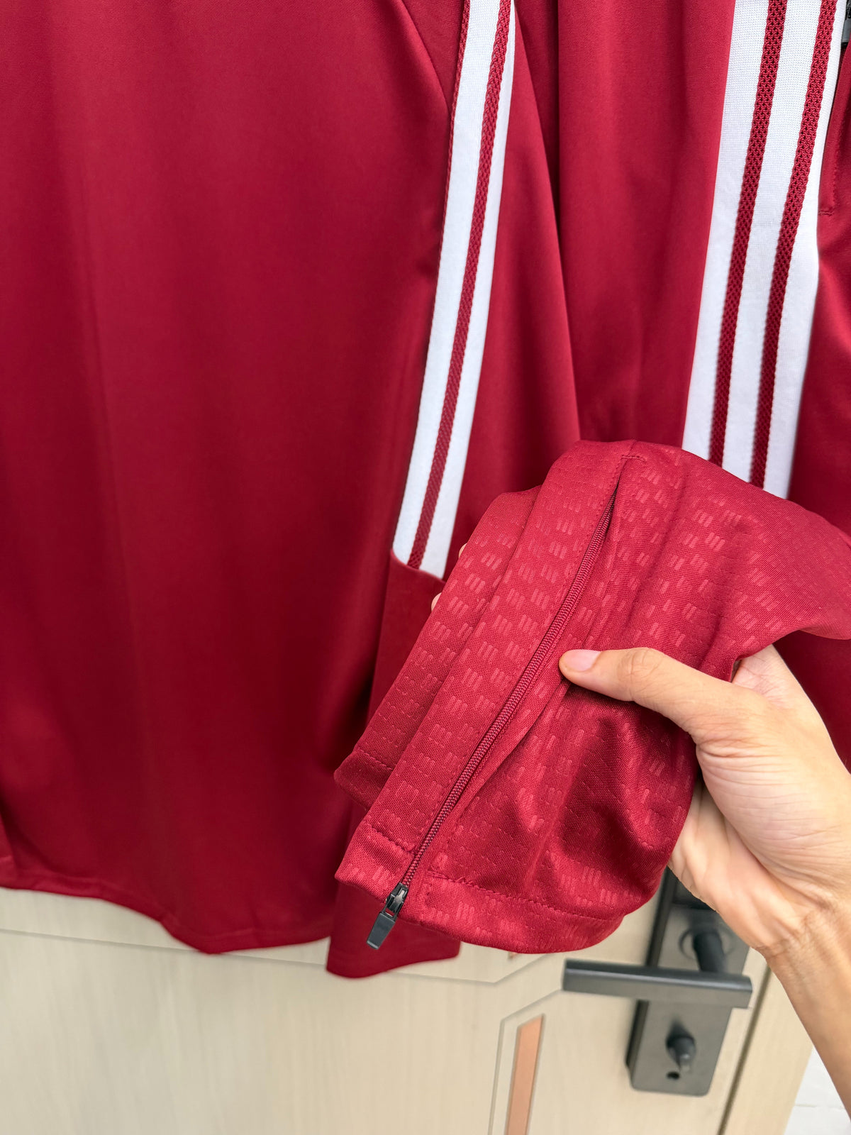 Chandal Sevilla 26-27 (tallas S-2XL)