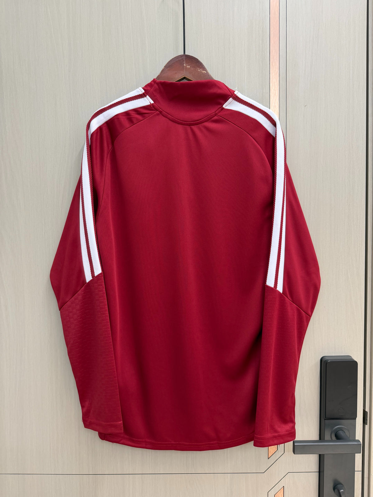 Sudadera roja Sevilla 26-27 (tallas S-2XL)