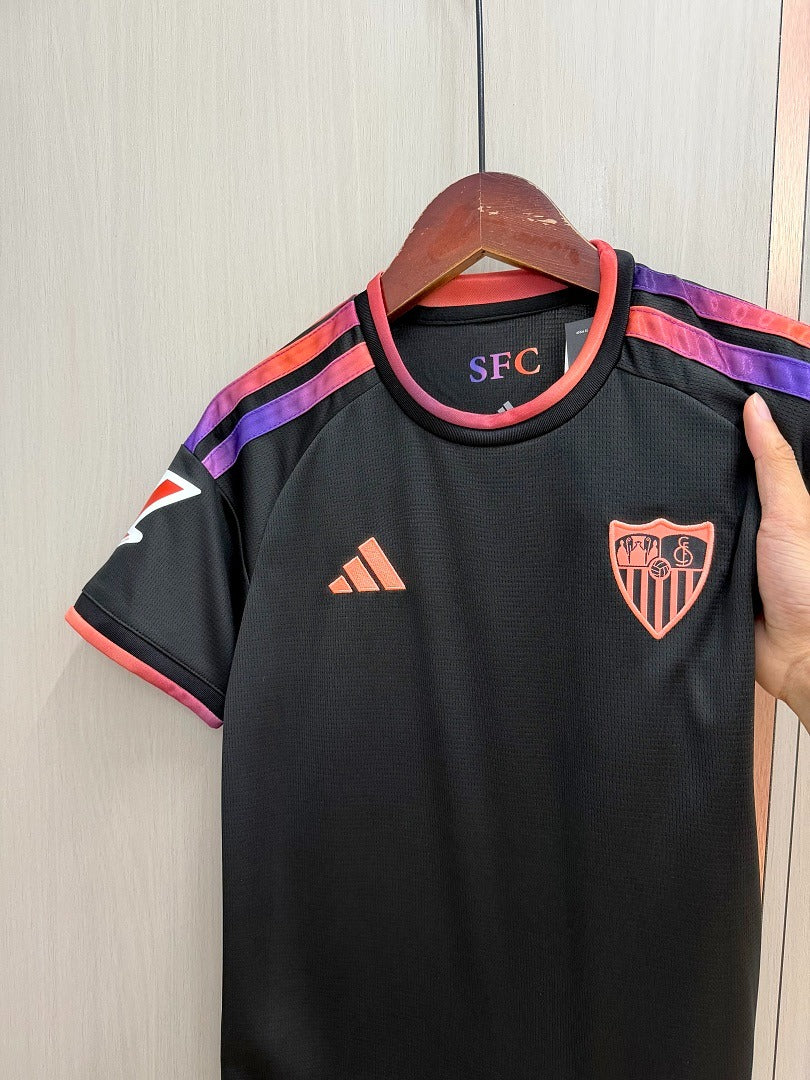 Tercera equipacion Sevilla 26-27