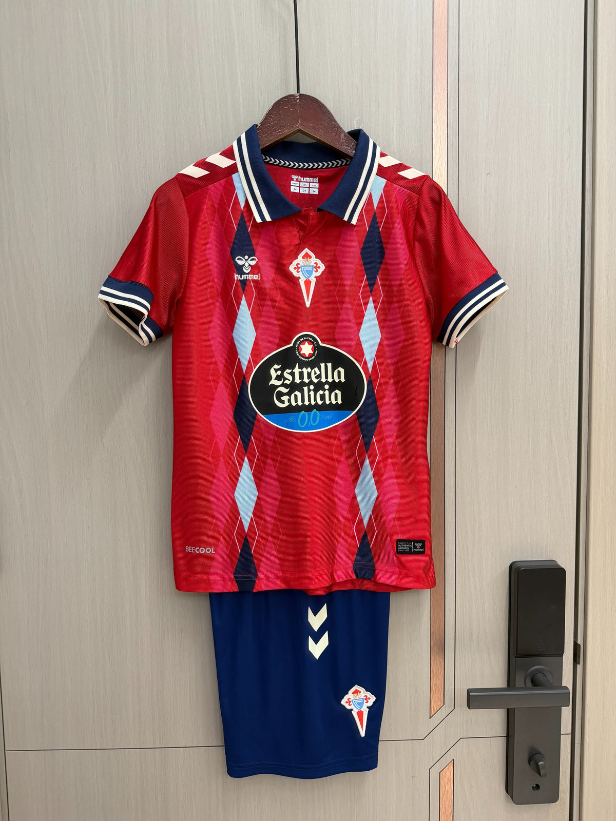 Tercera Equipacion Celta 26-27