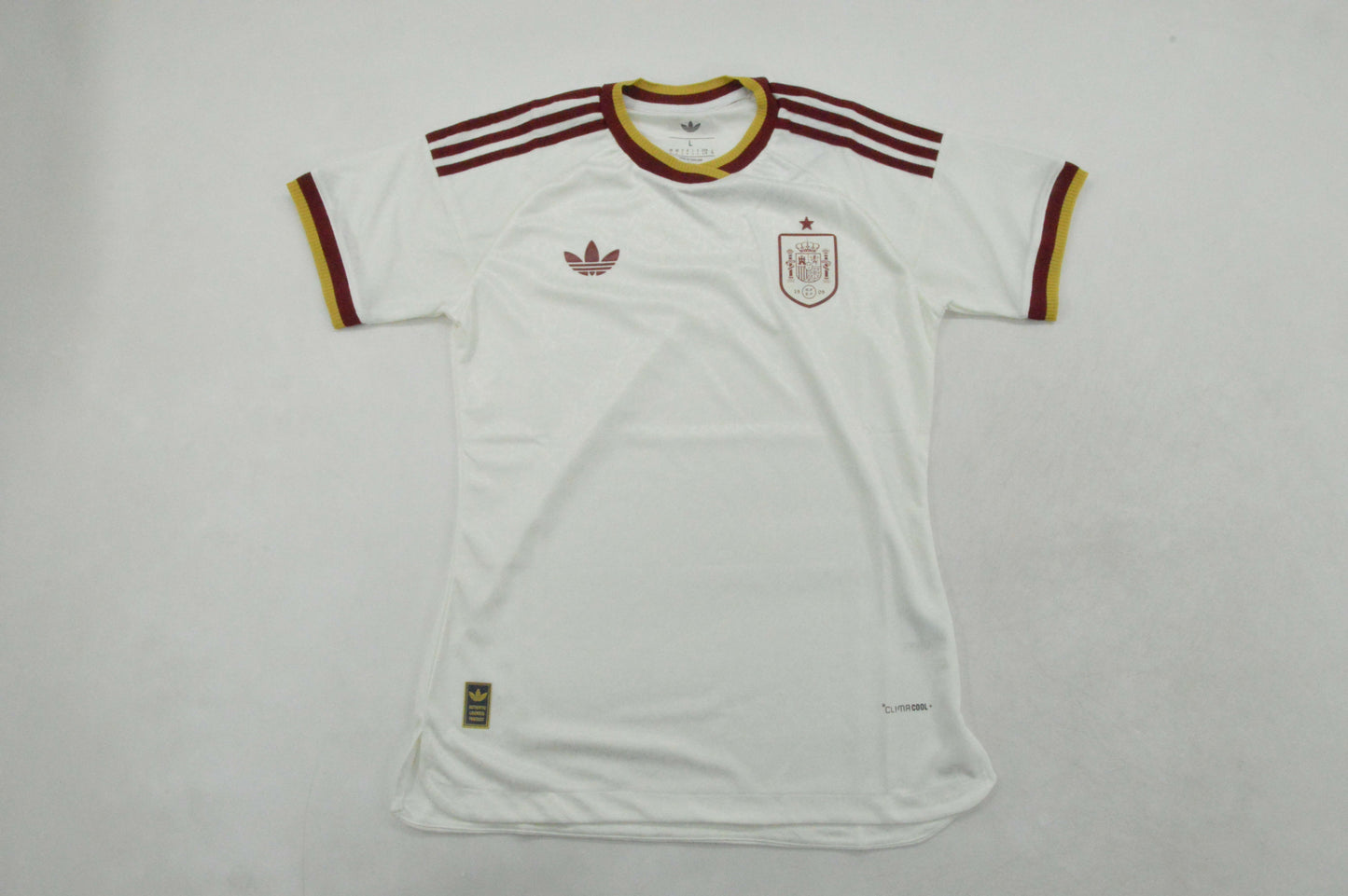 Camiseta España version mujer Visitante Mundial 2026 (mirar foto medidas)
