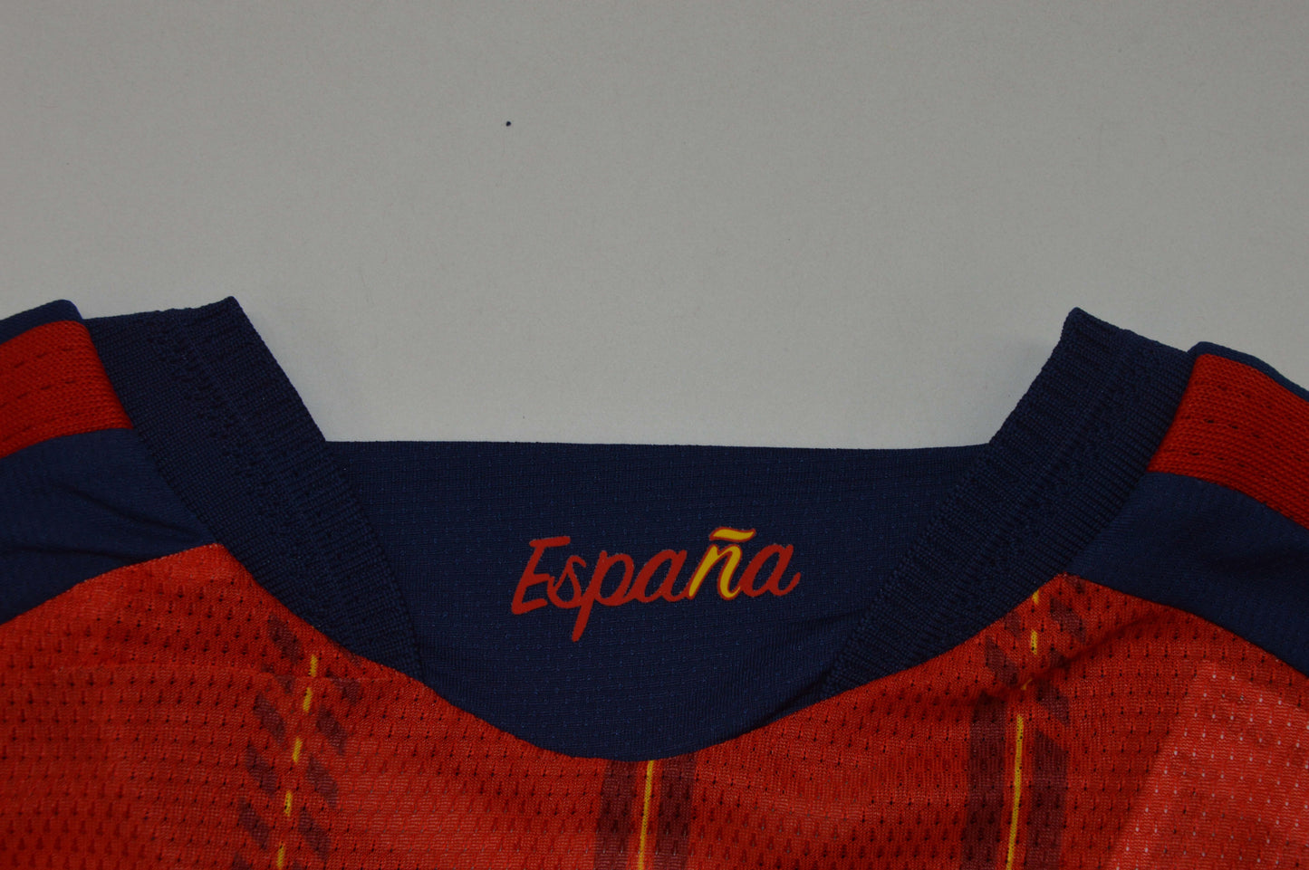 Camiseta España Mundial 2026 Local talla mujer (mirar foto medidas)