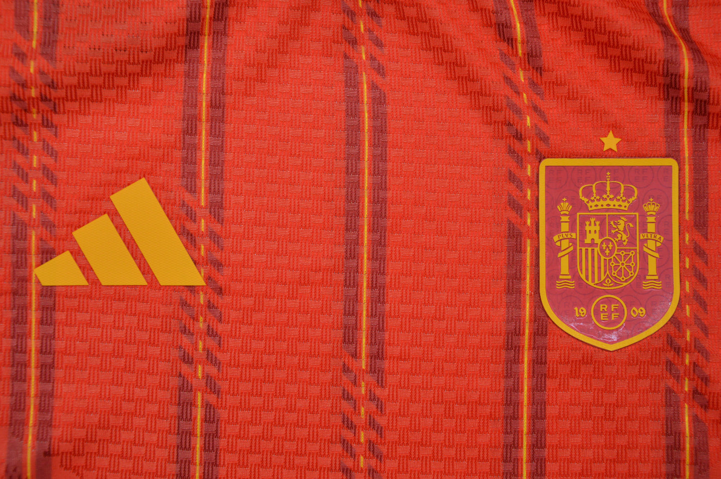 Camiseta España Mundial 2026 Local talla mujer (mirar foto medidas)