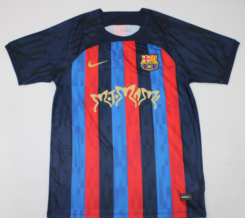 Camiseta Barcelona Especial Rosalia