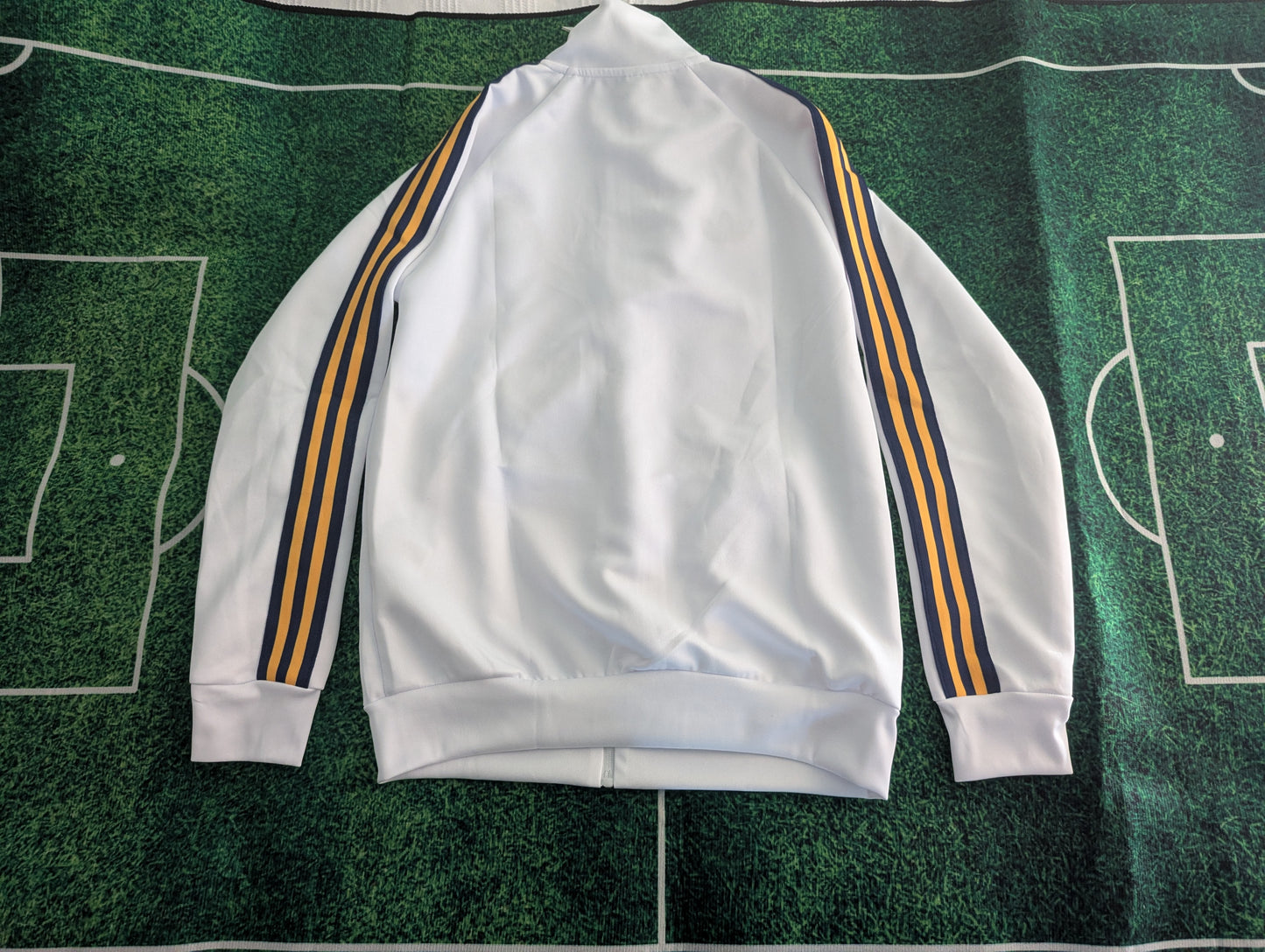 Chandal Real Madrid 2026 blanco originals (talla adultos y niños)