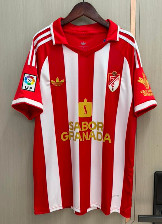 Camiseta Granada 25/26 modelo retro (tallas S-4XL) jornada 31