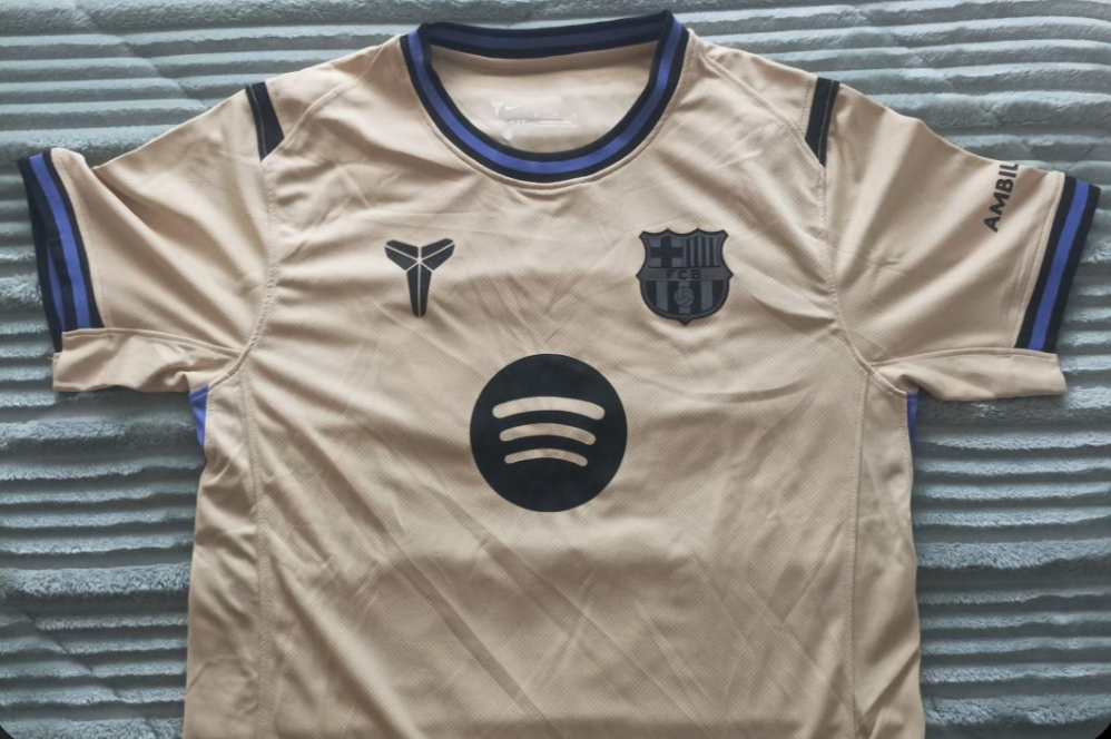 Camiseta Barcelona 25/26 Visitante