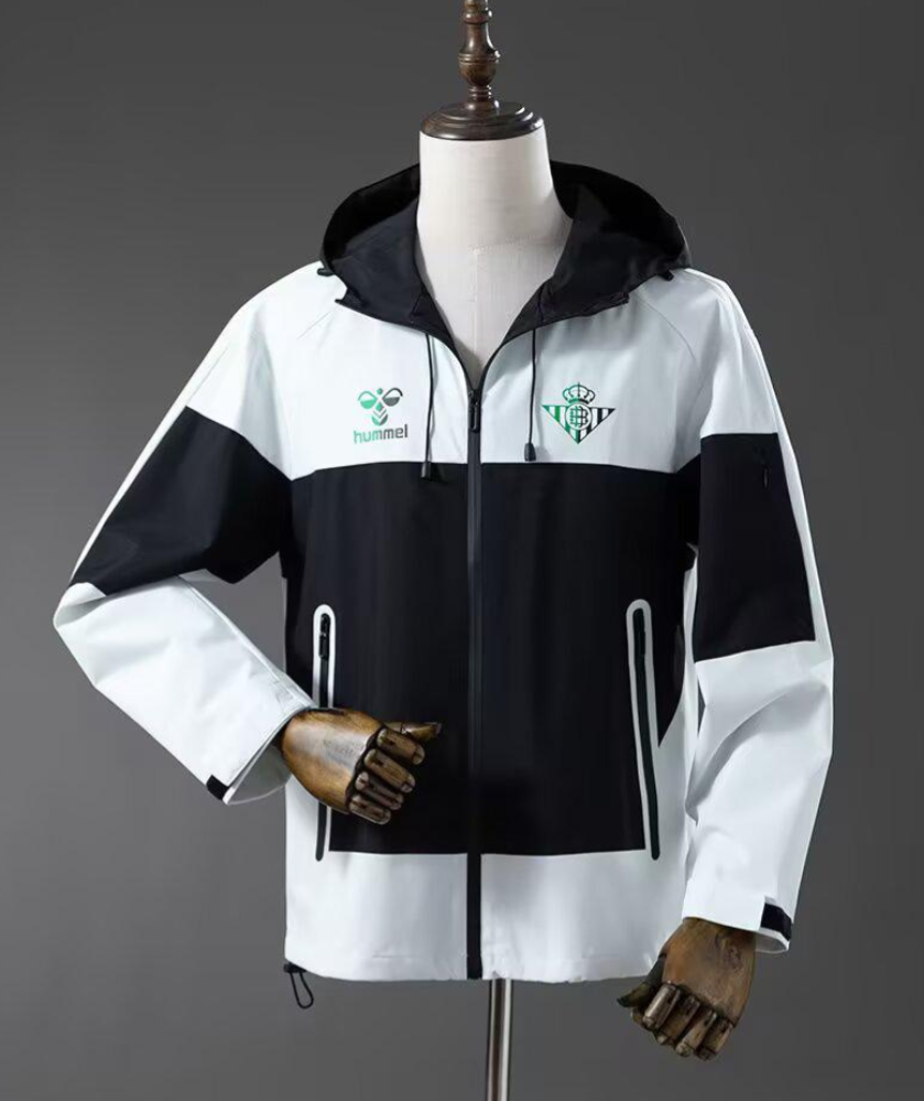 Chaqueta con gorro Betis