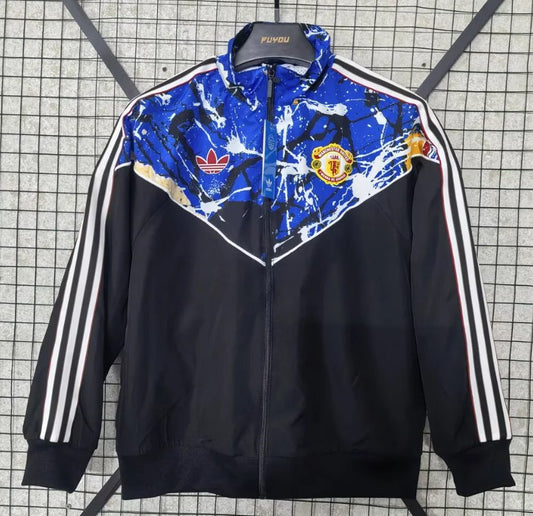 Cortavientos Manchester United 25/26 x The Stone Roses (solo tallas S-2XL)
