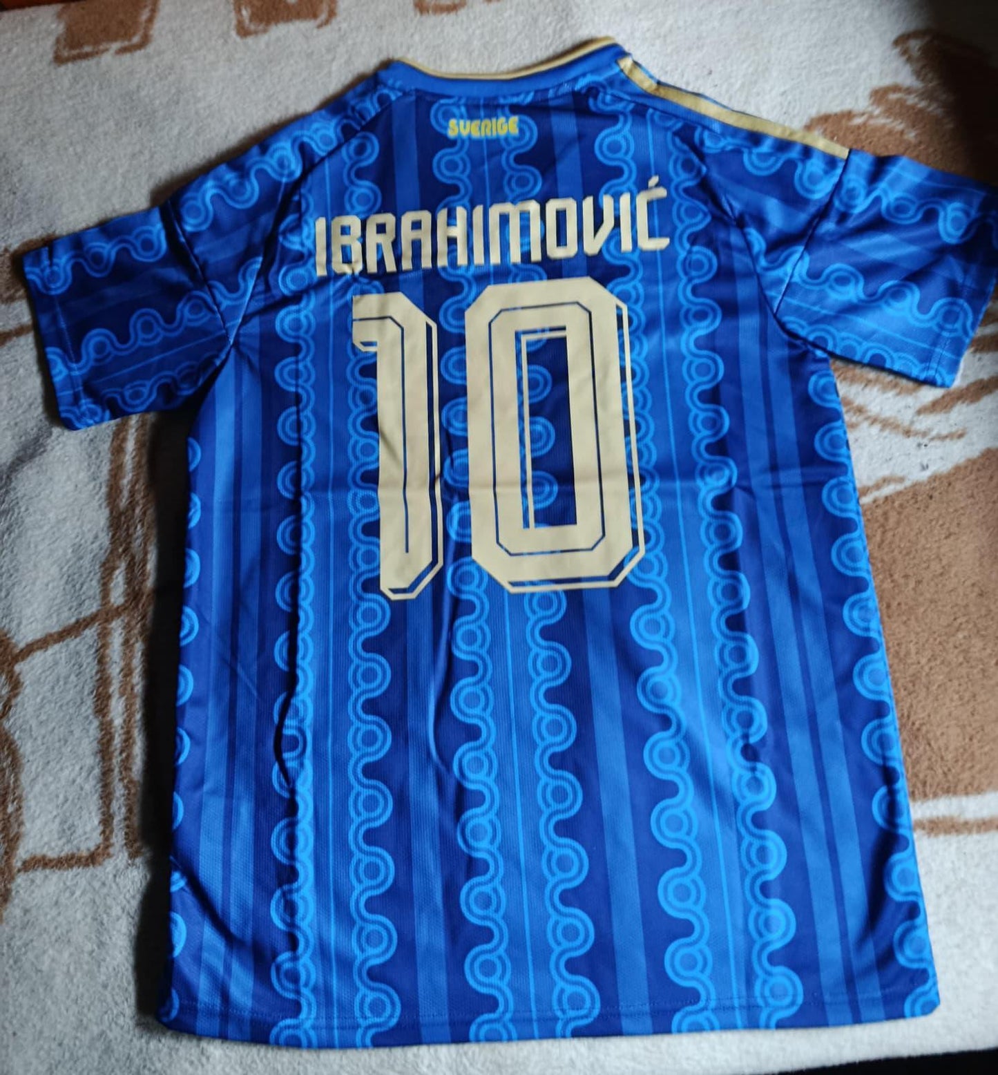 Camiseta Suecia Mundial 2026 Visitante (tallas S-2XL)