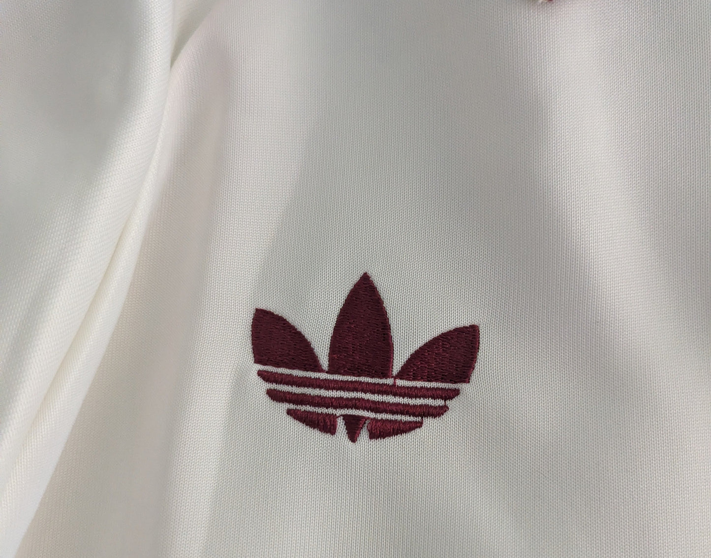Chandal España Mundial 2026 blanco (tallas adultos y niños)