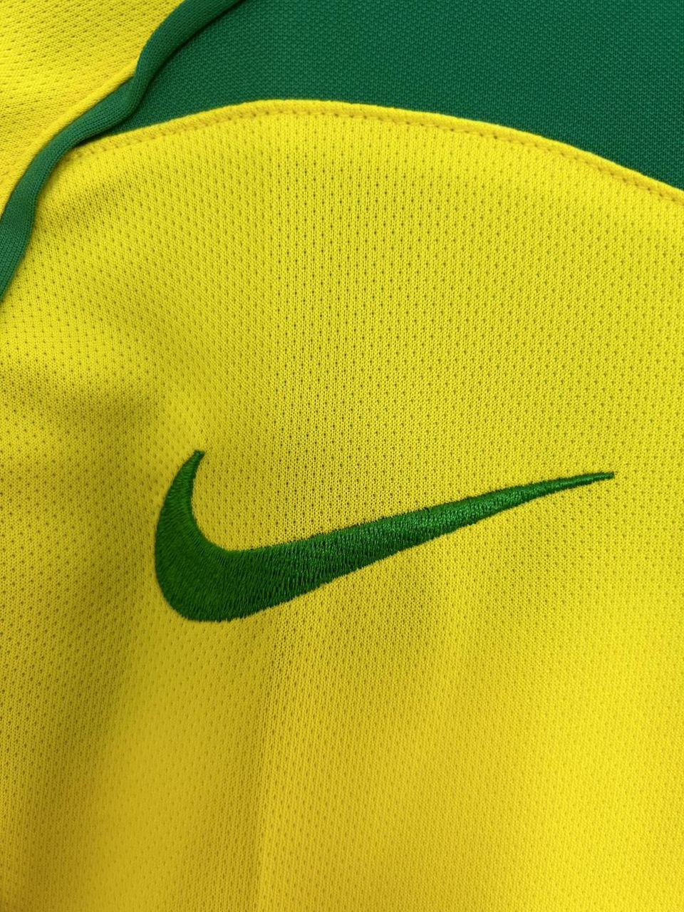Camiseta Brasil 2004/05