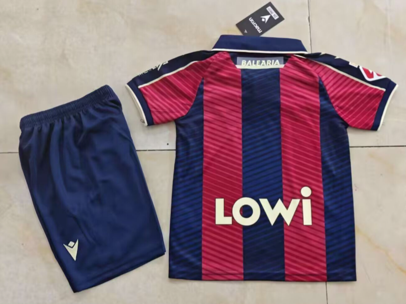 Equipacion Levante 25/26 Local