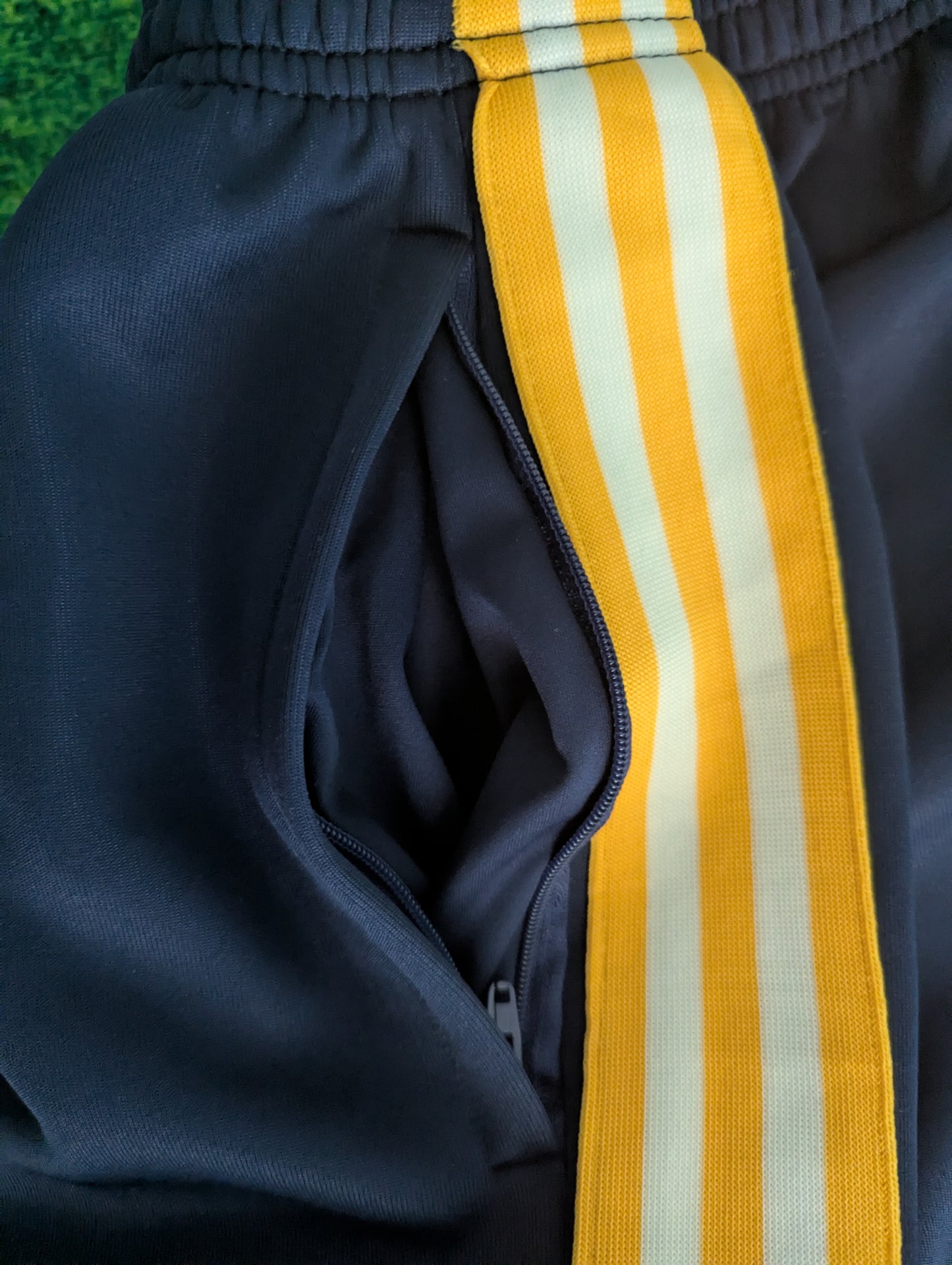 Chandal Real Madrid 2026 blanco originals (talla adultos y niños)