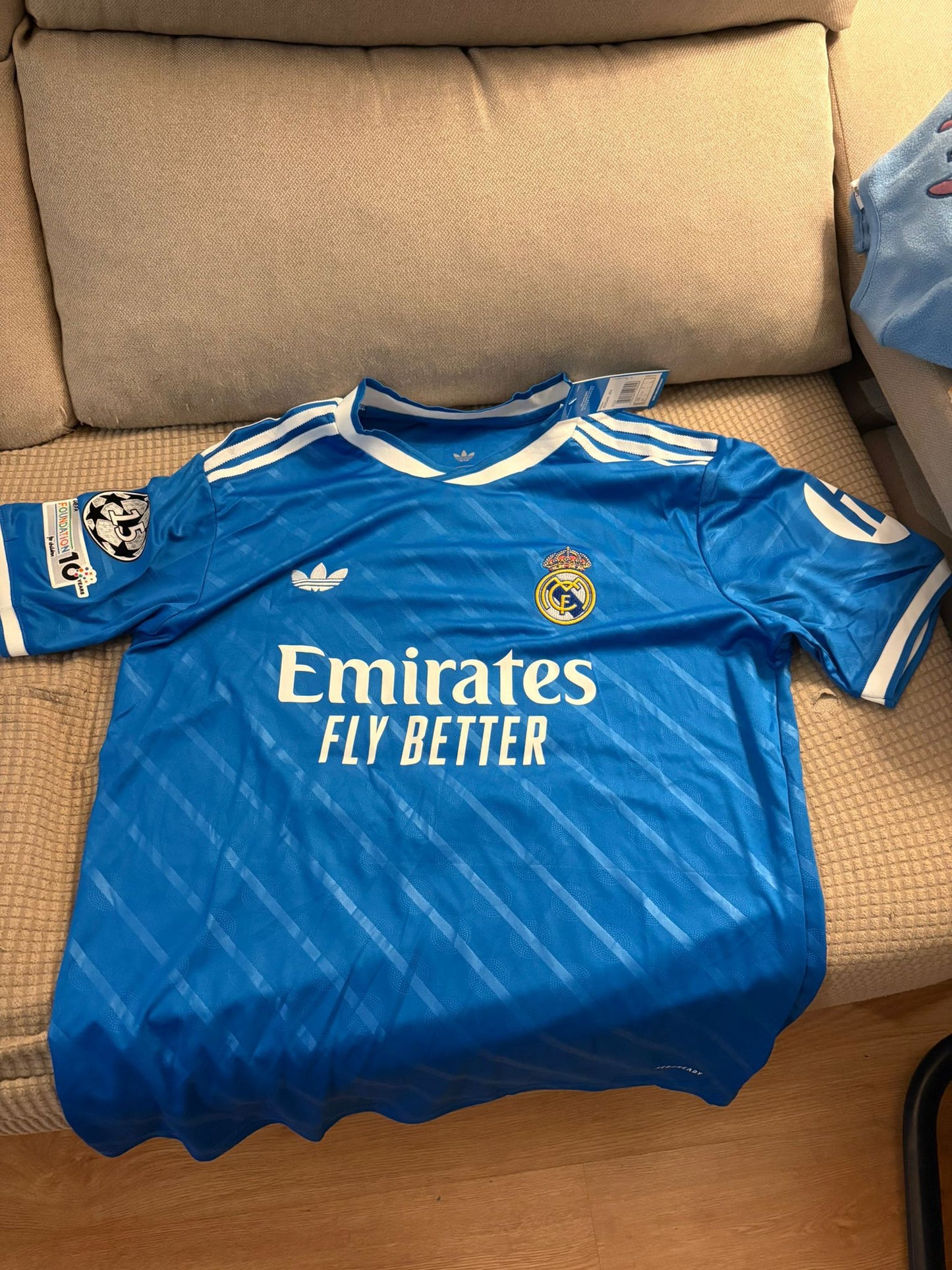 Camiseta Real Madrid 25/26 tercera equipacion