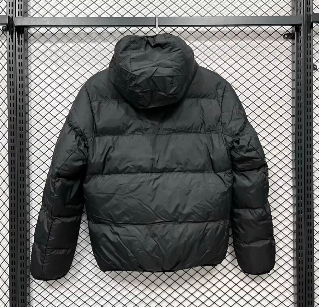 Abrigo Paris PSG Negro (Solo tallas S-2XL)