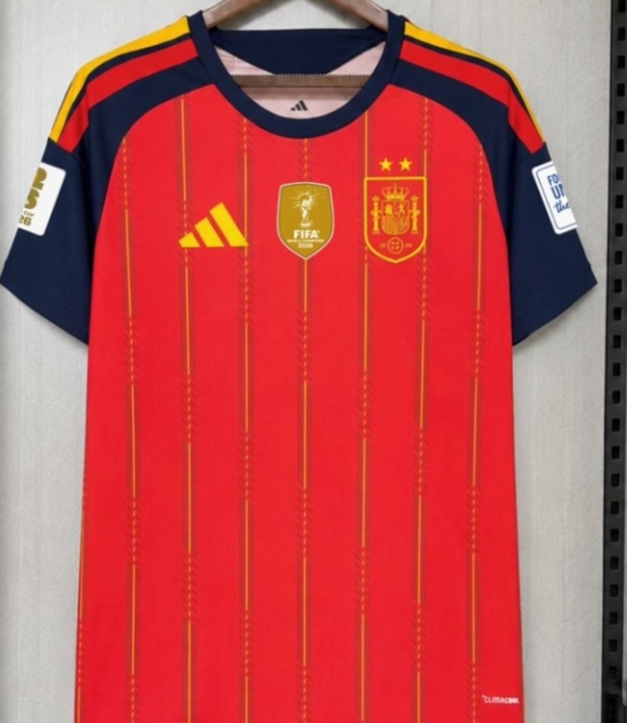 Camiseta España dos estrellas + todos los parches Local Mundial 2026 (tallas S - 4XL)