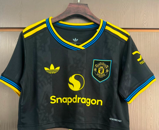 Crop Manchester United