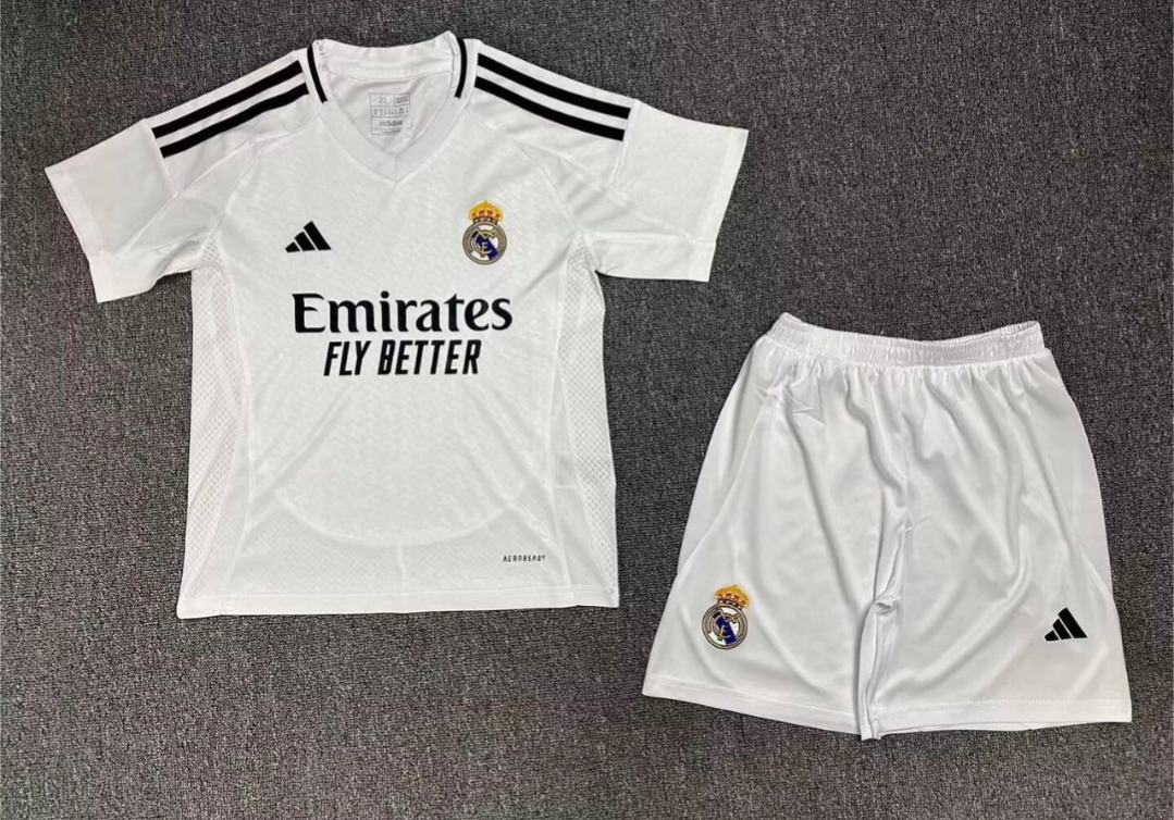Equipacion Real Madrid 24-25 Local