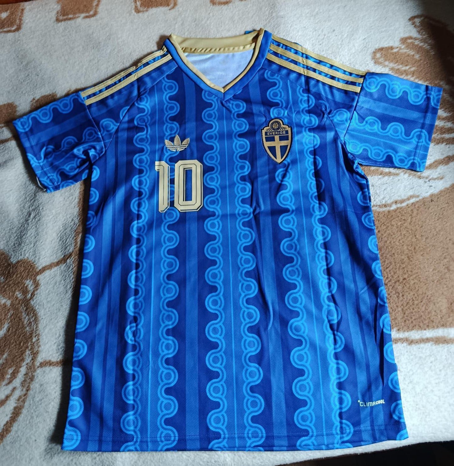 Camiseta Suecia Mundial 2026 Visitante (tallas S-2XL)