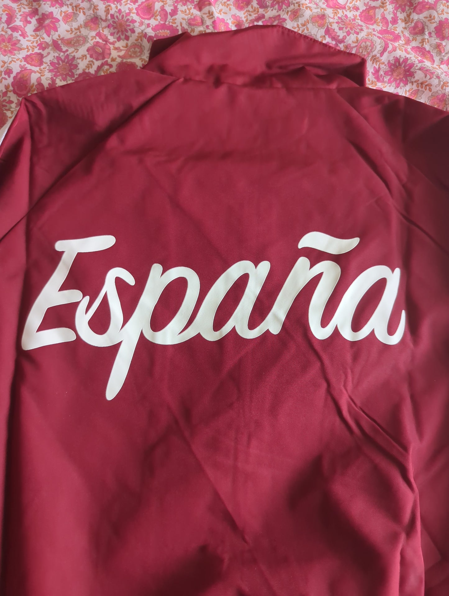 Chaqueta cortavientos España 2026 roja (tallas S-XXL)
