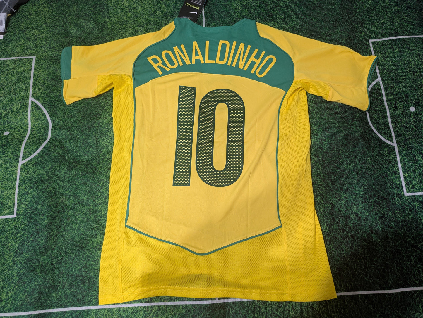 Camiseta Brasil 2004/05