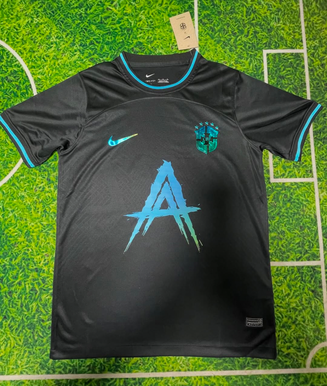 Camiseta Brasil Especial Anuel (Solo tallas S-2XL)