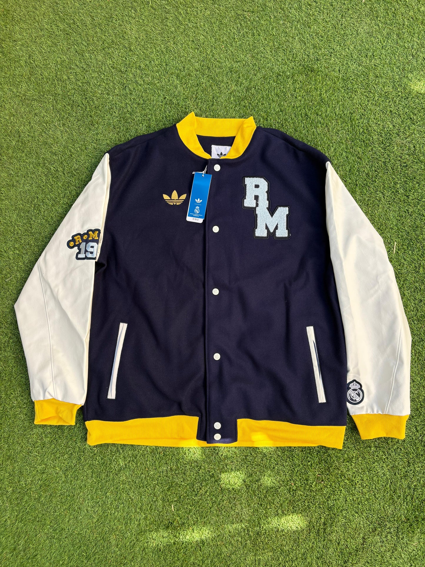 Chaqueta de beisbol Real Madrid 2025