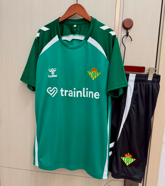 Conjunto de entrenamiento Betis (solo adulto) 25/26