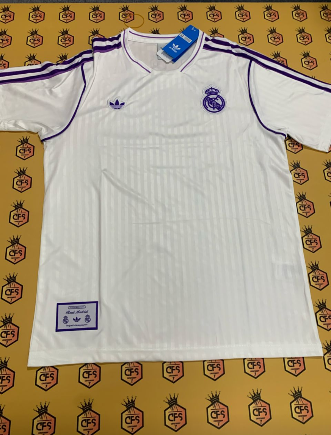 Camiseta Real Madrid Especial Retro Adidas