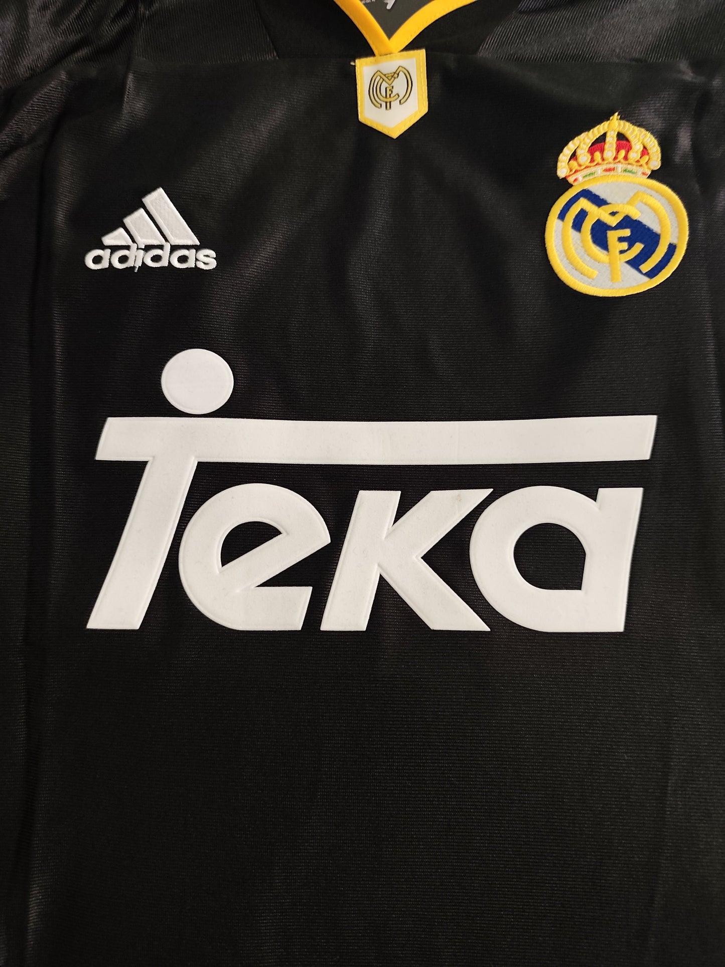 Camiseta Real Madrid 1998/00 Visitante (tallas S-2XL) pedir una tallas mas